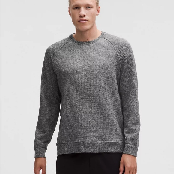 lululemon athletica Other - Lululemon Engineered Warmth Long-Sleeve Crew Men